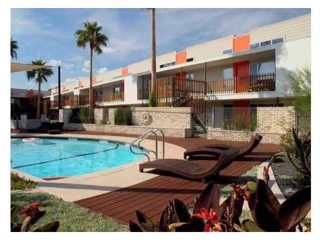 2200 Dickson DR Unit #101