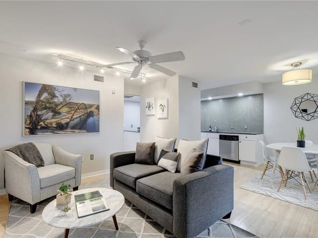 2200 Dickson DR Unit #108