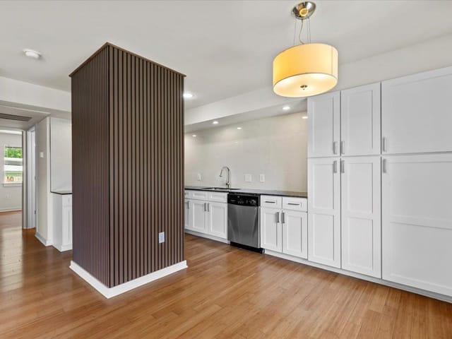 2200 Dickson Dr Unit #117