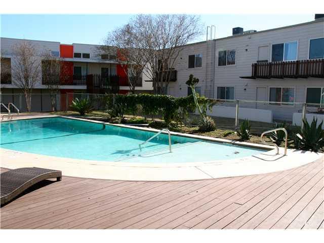 2200 Dickson DR Unit #125