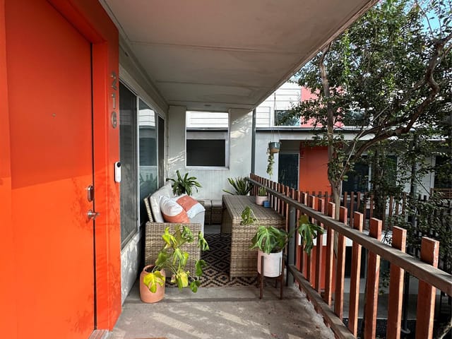 2200 Dickson DR Unit #216