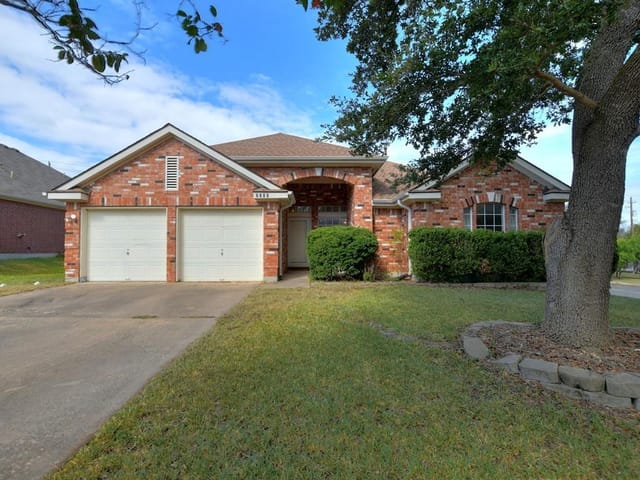 2200 Emmett Pkwy