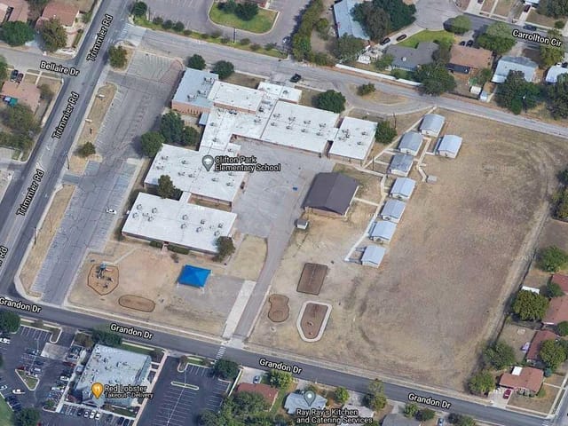 2200 Trimmier RD