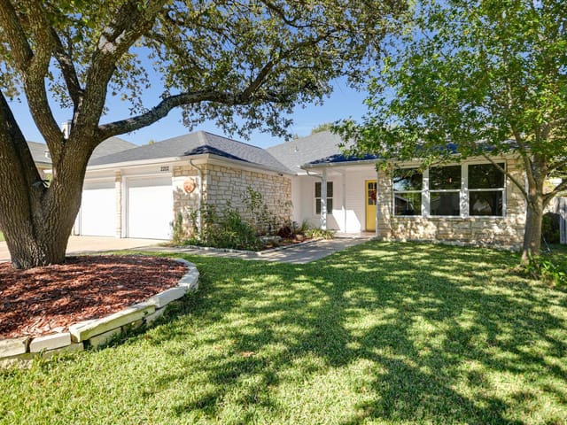 2202 Taylor Simonetti Ave