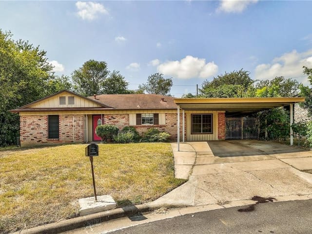 2203 Cadiz Cir