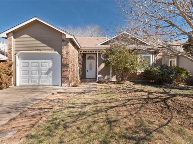 2204 Big Hollow Dr