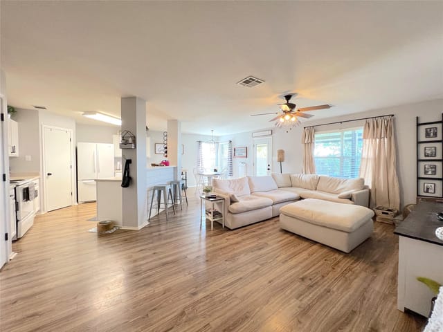 2204 Brewers PL