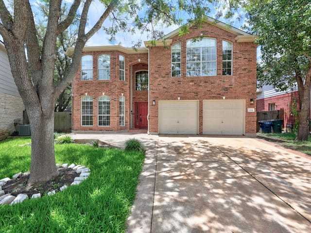 2204 Canterbury CV