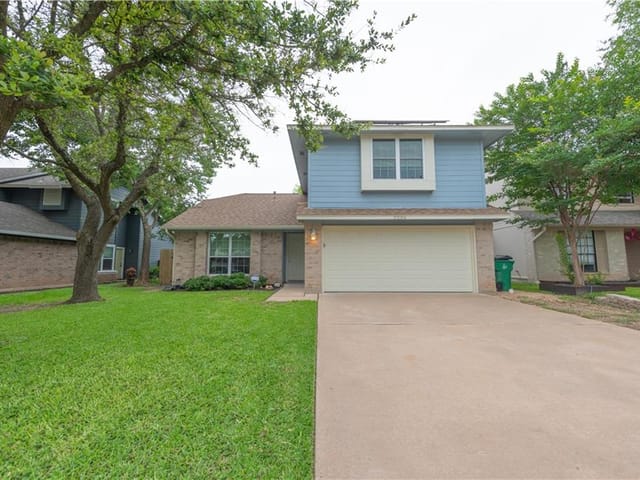 2204 Waterway Bnd