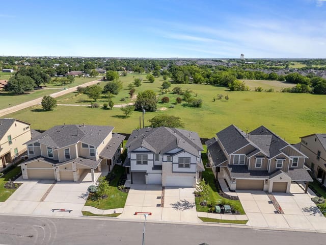 2204A Cornfield Dr