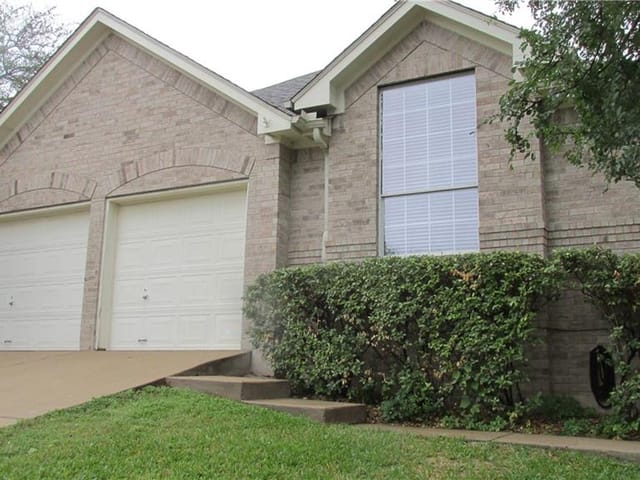 2205 Westfalian Trl