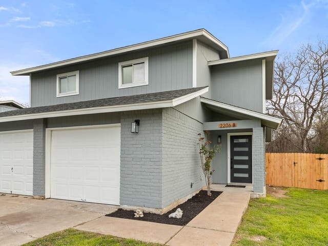 2206 Berkett Dr Unit #B