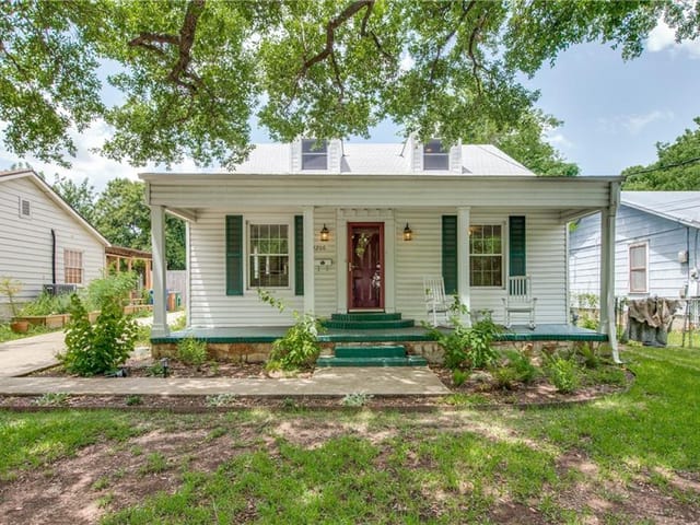 2206 Iva LN Unit #A