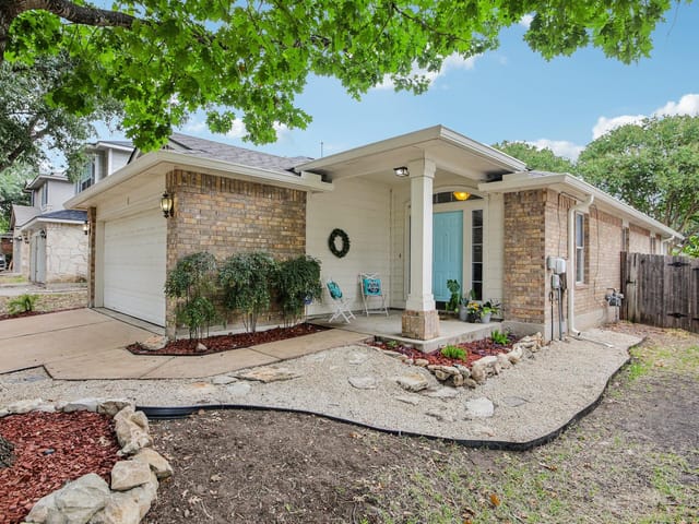 2206 Mary Lou Retton Ln