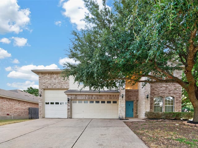 2207 Brittway LN
