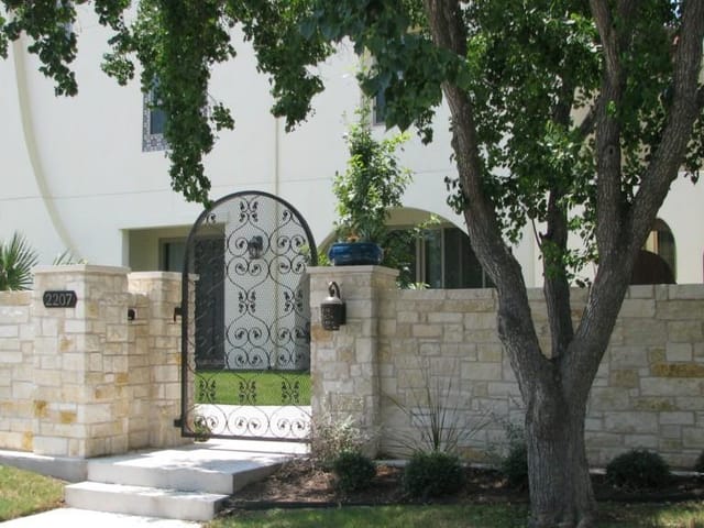2207 Pasadena Dr Unit #13