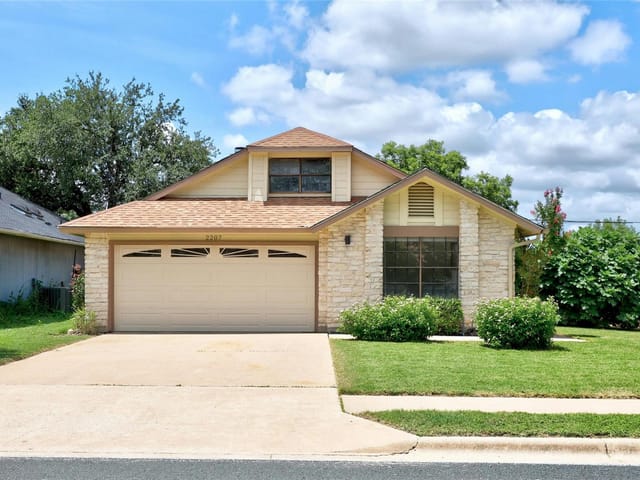 2207 Waterway Bnd