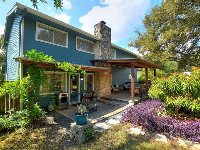 2208 Fancy Gap Ln