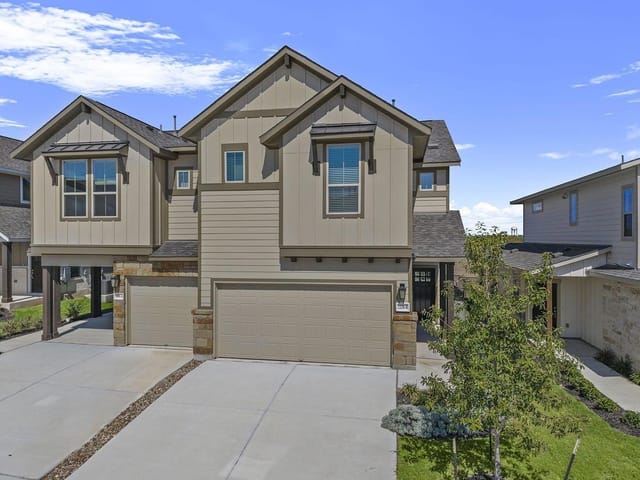 2208B Cornfield Dr