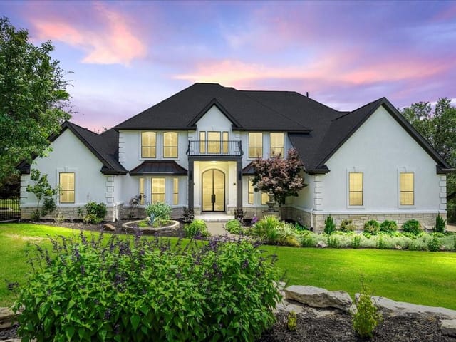 2209 Deleon Ct