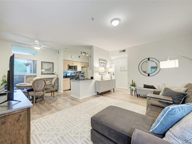 2209 Hancock Dr Unit #2