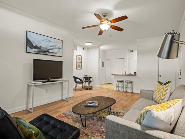 2209 Hancock Dr Unit #3