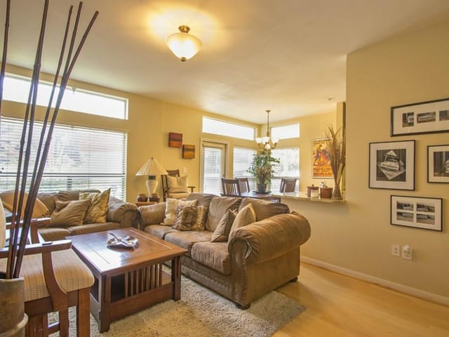 2209 Hancock Dr Unit #31