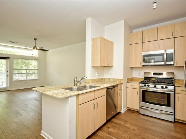 2209 Hancock Dr Unit #4