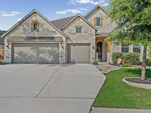 221 Iron Creek WAY