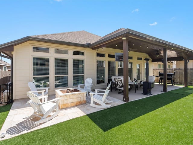 221 Magdalene WAY