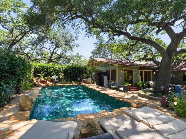 View 221 Park LN 221 Park LN - property photo 1 - Luxury home in Austin, TX