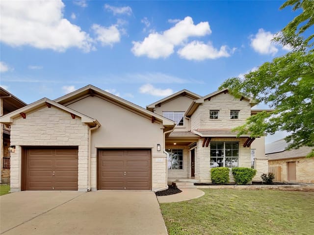 221 Saint Richie Ln
