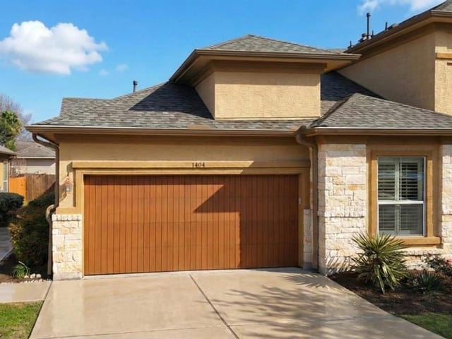 2210 Onion Creek PKWY Unit #1404