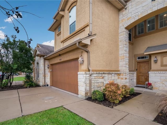 2210 Onion Creek Pkwy Unit #402