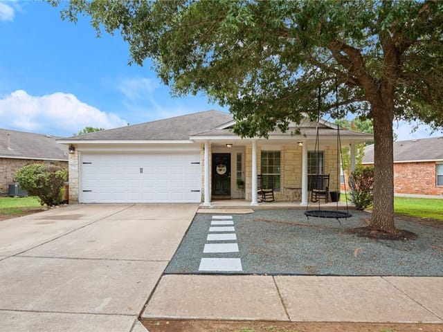2211 Jesse Owens Dr