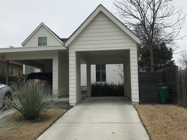 2212 Iva LN Unit #B