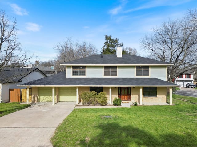 2212 Lear Ln