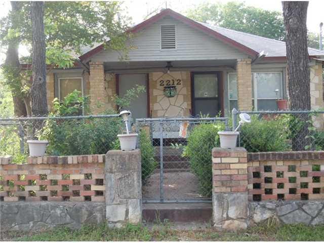 2212 S 3rd