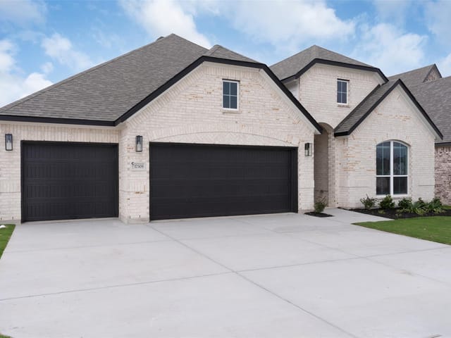 2212 Tobiano Trce