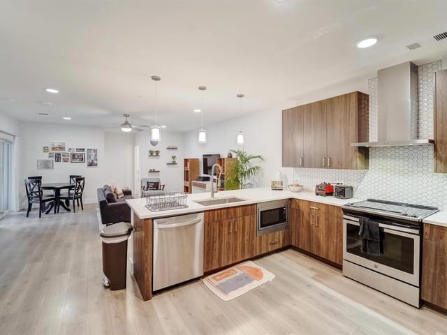 2213 Poquito St Unit #214