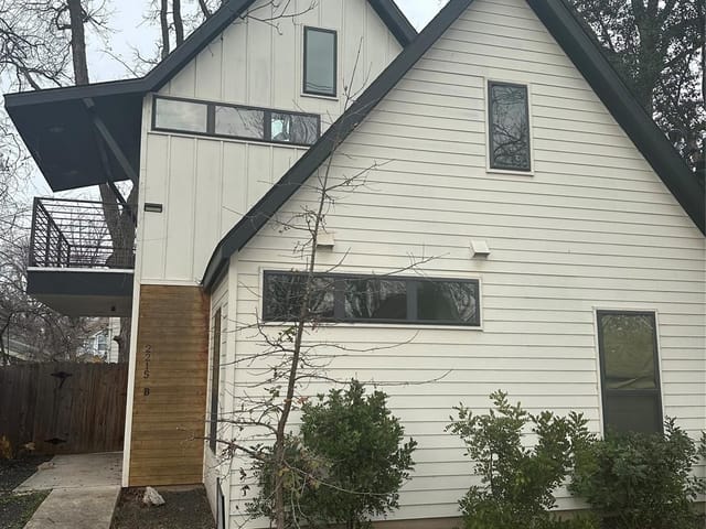 2215 Holly St Unit #B