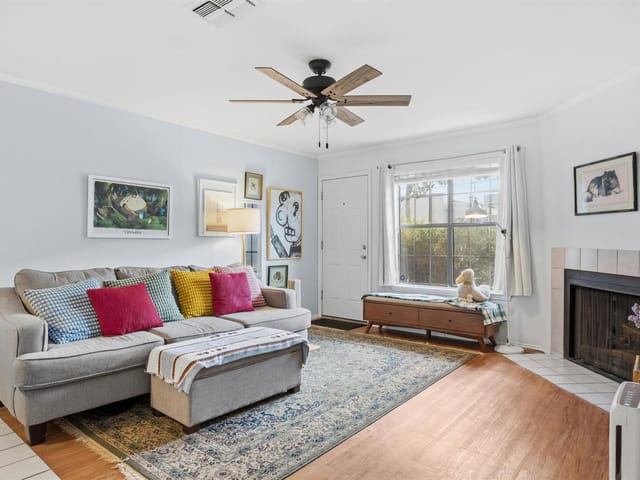 2215 Post RD Unit #1018