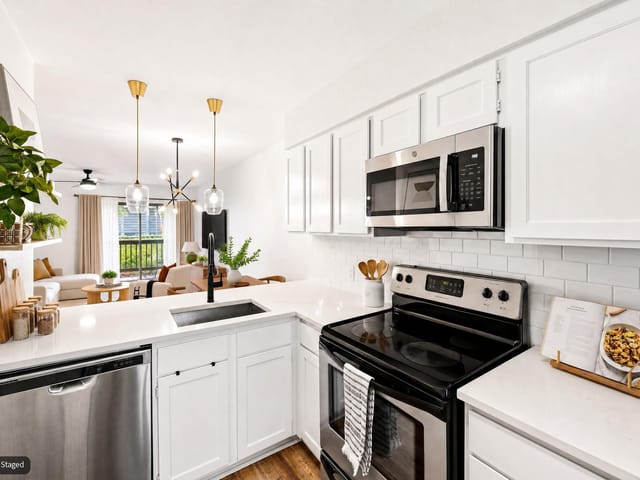 2215 Post RD Unit #1039