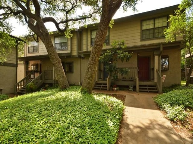 2215 POST RD Unit #1039
