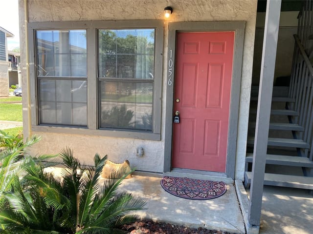 2215 Post RD Unit #1056