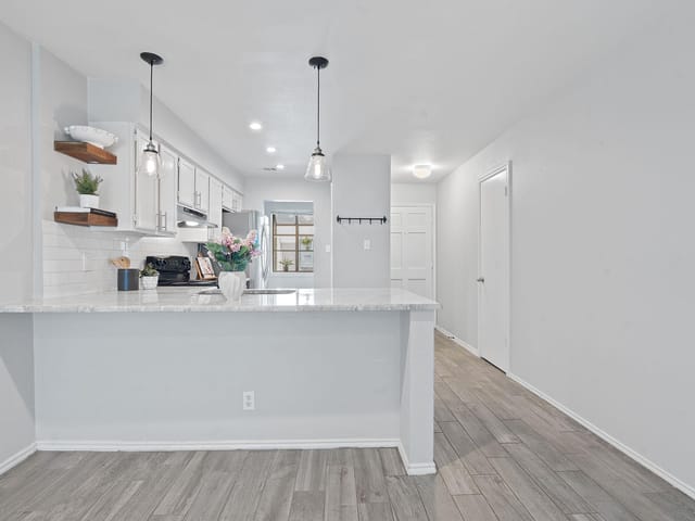 2215 Post Rd Unit #1088