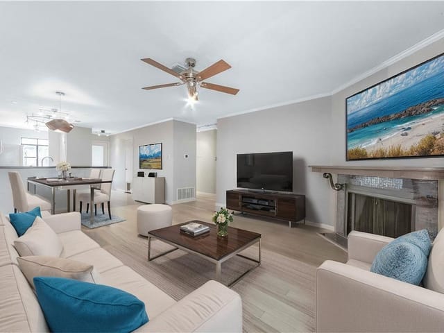 2215 Post RD Unit #1094