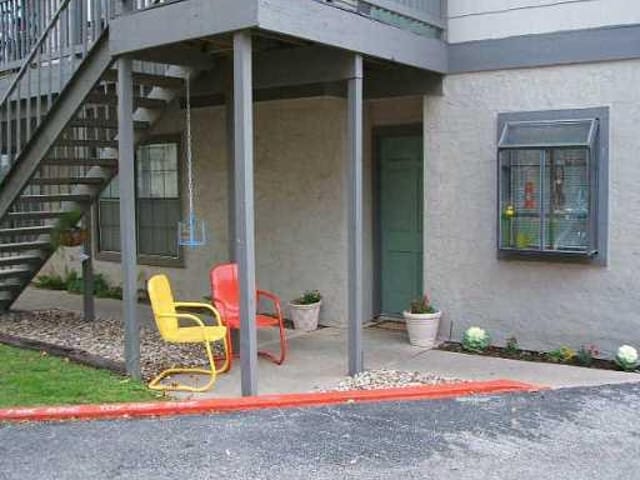 2215 Post Rd Unit #1110