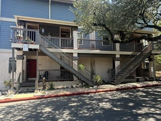 2215 Post RD Unit #2044