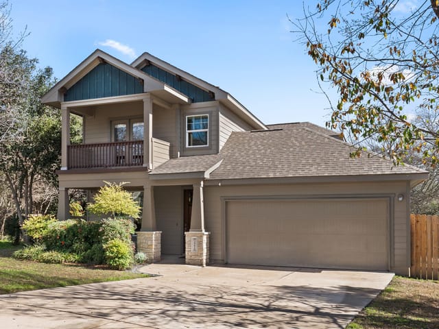2216 Toulouse Dr